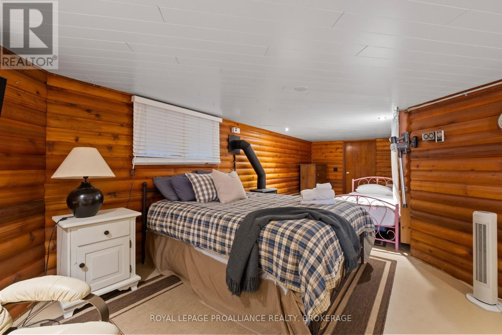 4808 LEO LAKE ROAD Image 35