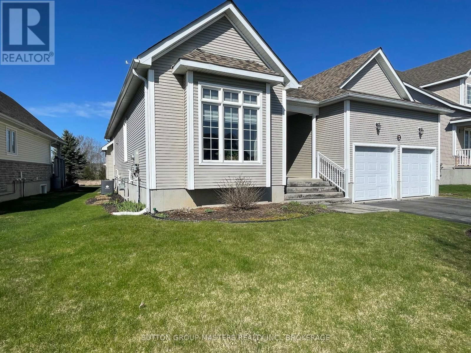 30 COUNTRY CLUB DRIVE Image 2
