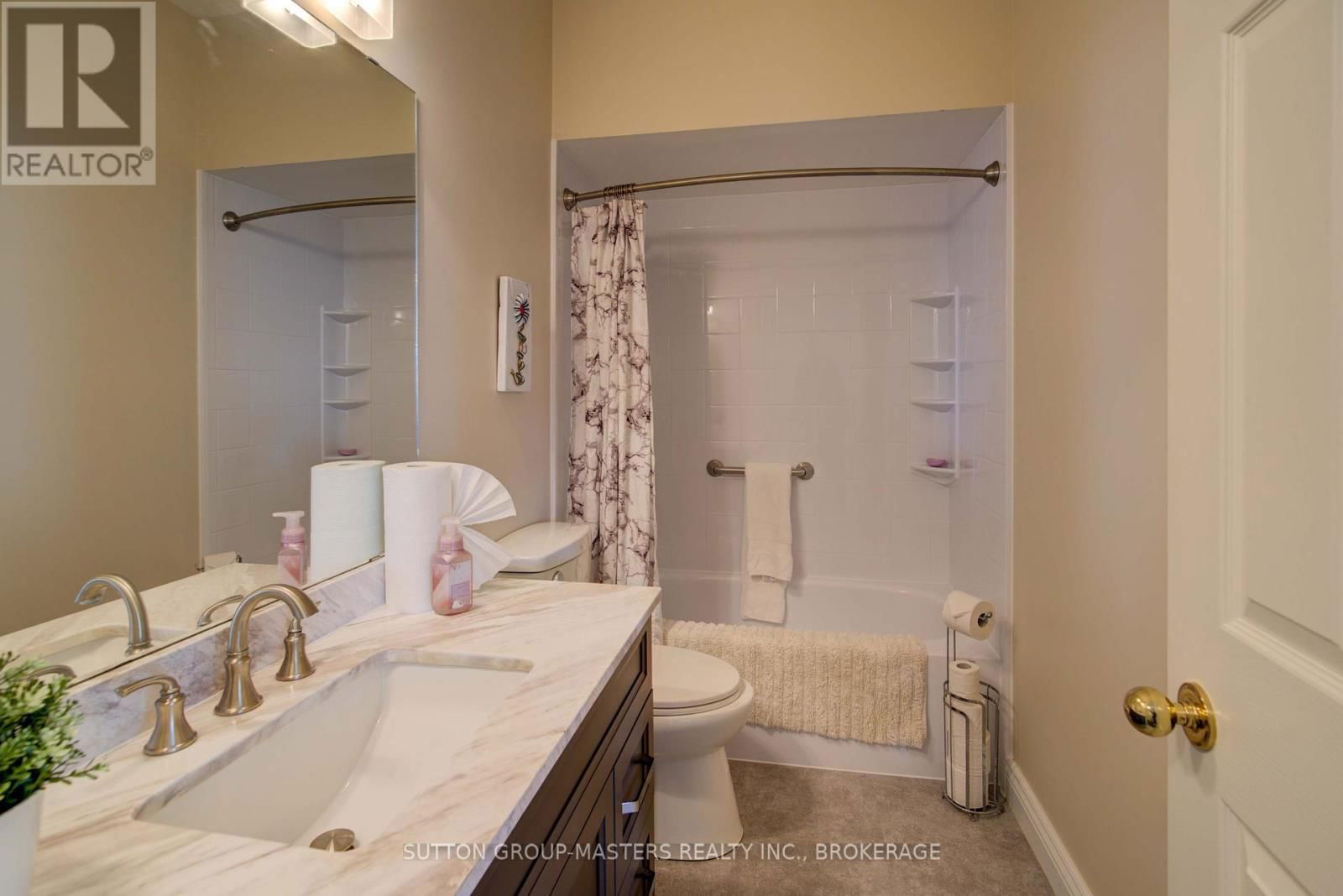 30 COUNTRY CLUB DRIVE Image 26