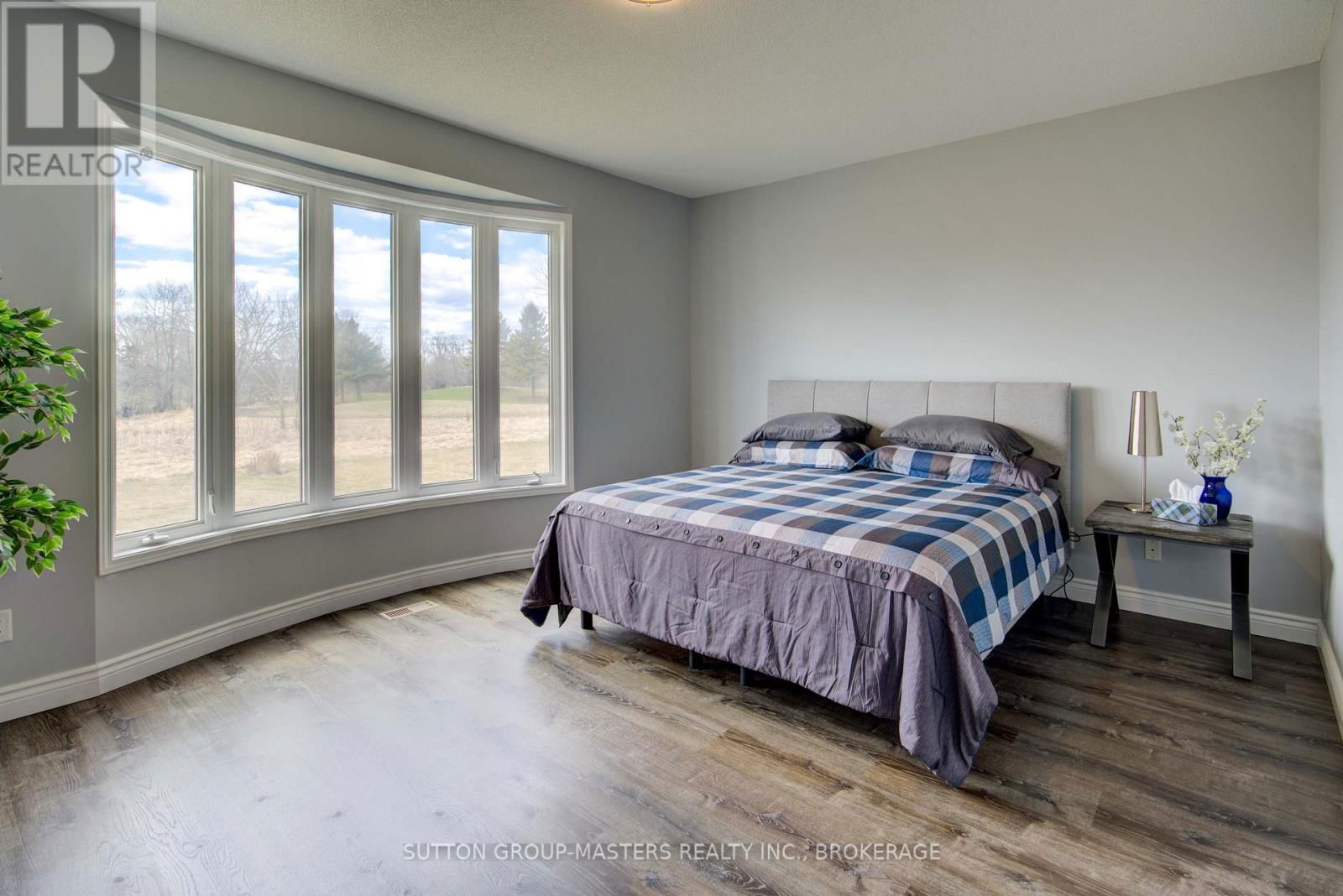 30 COUNTRY CLUB DRIVE Image 32