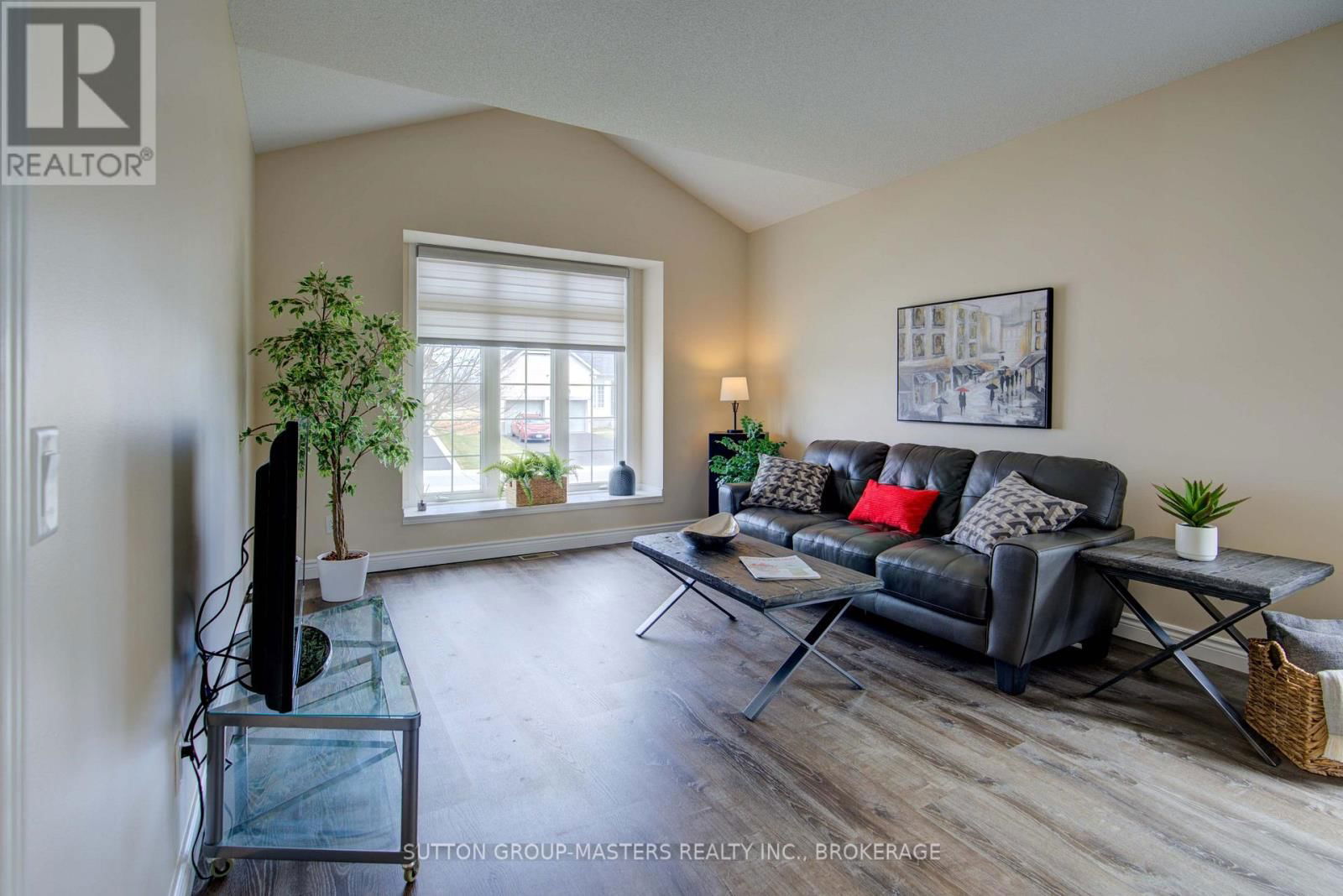 30 COUNTRY CLUB DRIVE Image 7