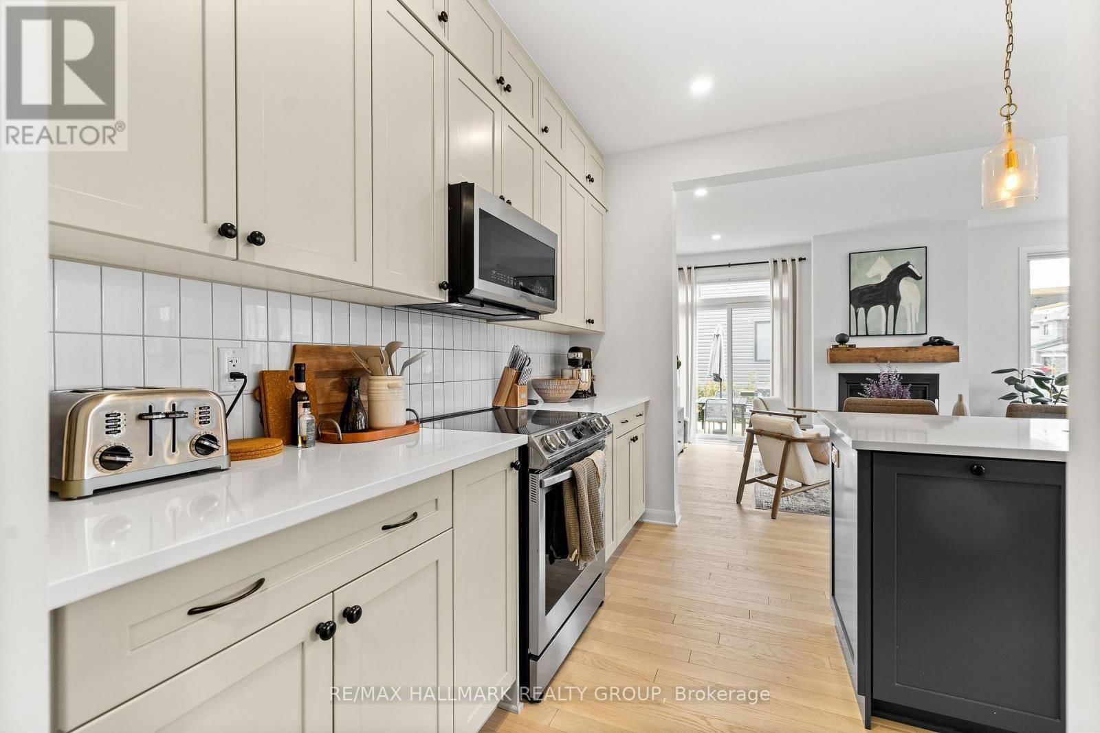 601 IDYLLIC TERRACE Image 15