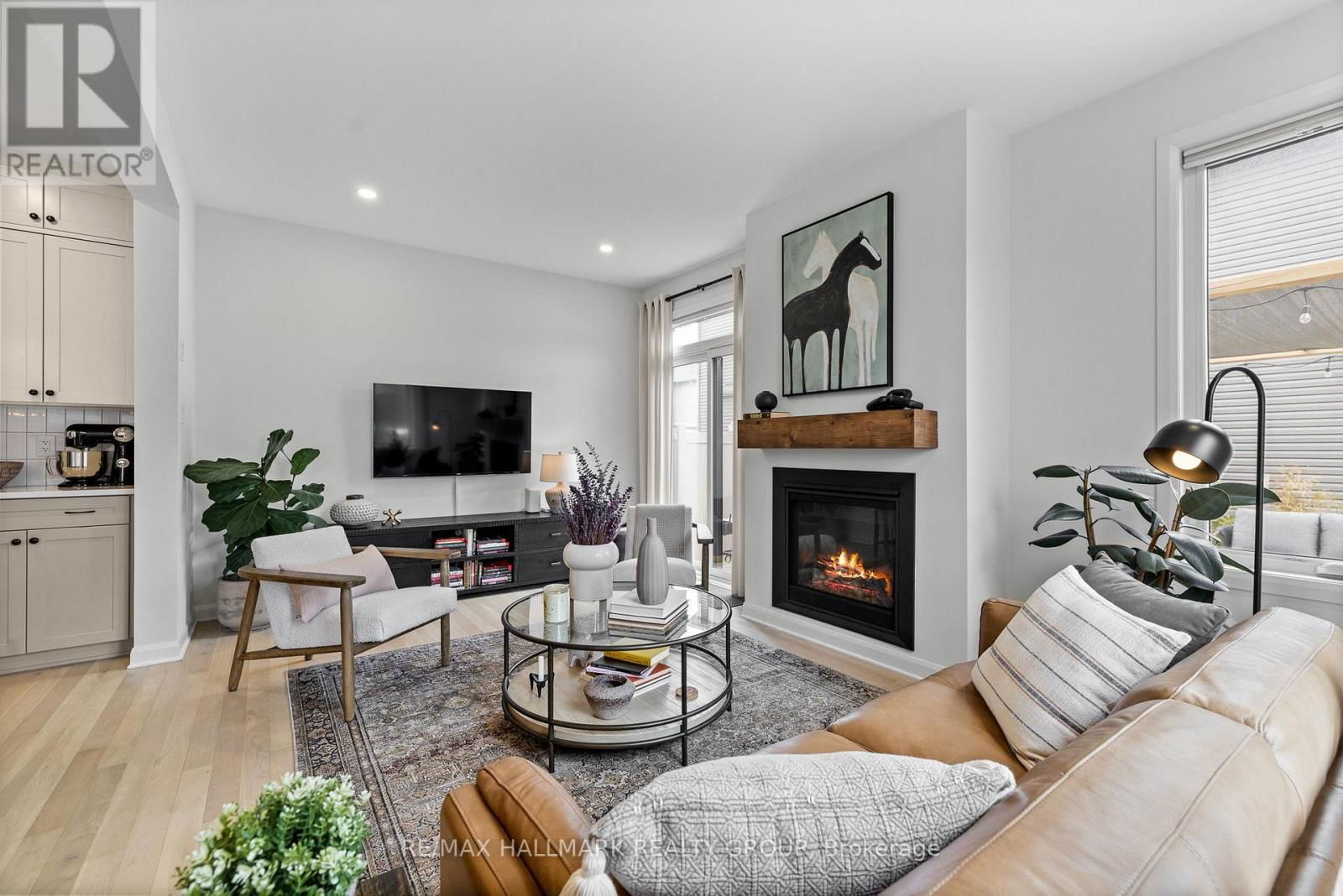 601 IDYLLIC TERRACE Image 17