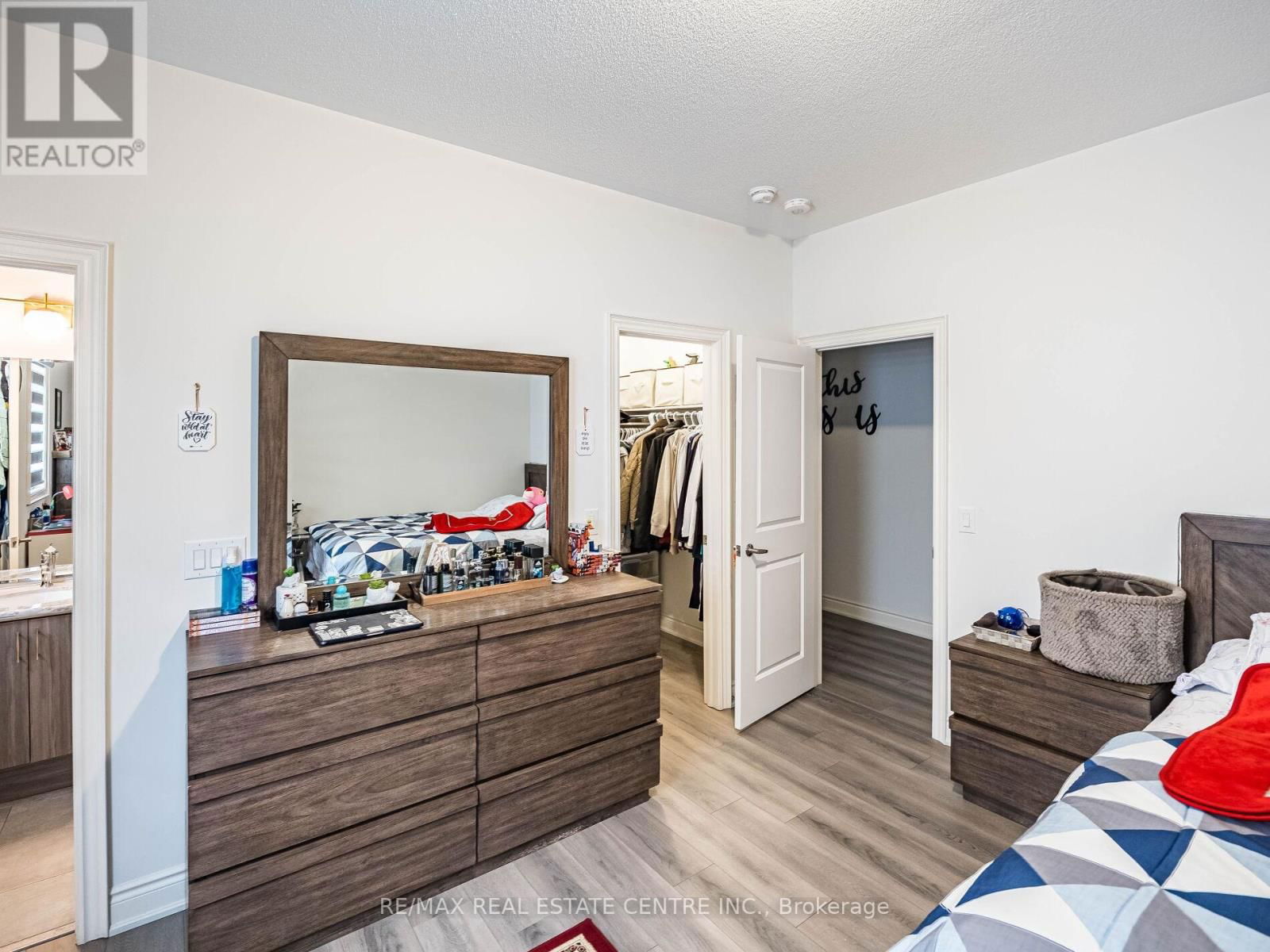62 CATTAIL CRESCENT Image 37