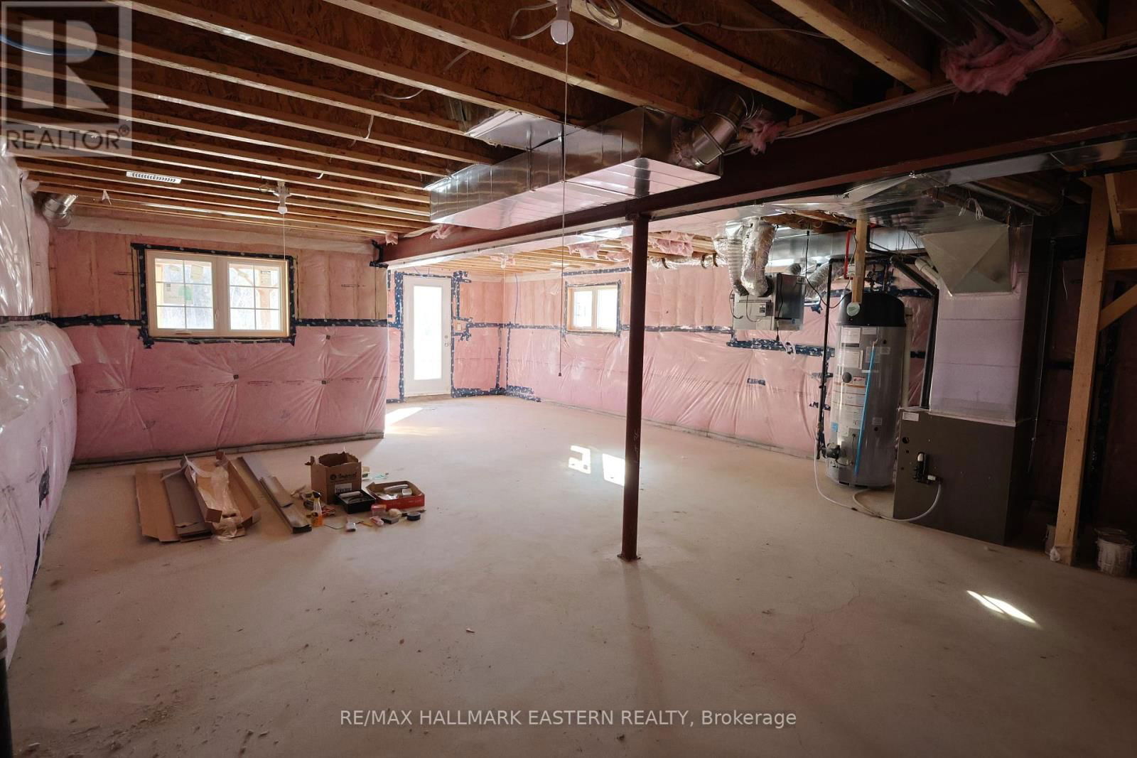 35 COLDBROOK DRIVE Image 20