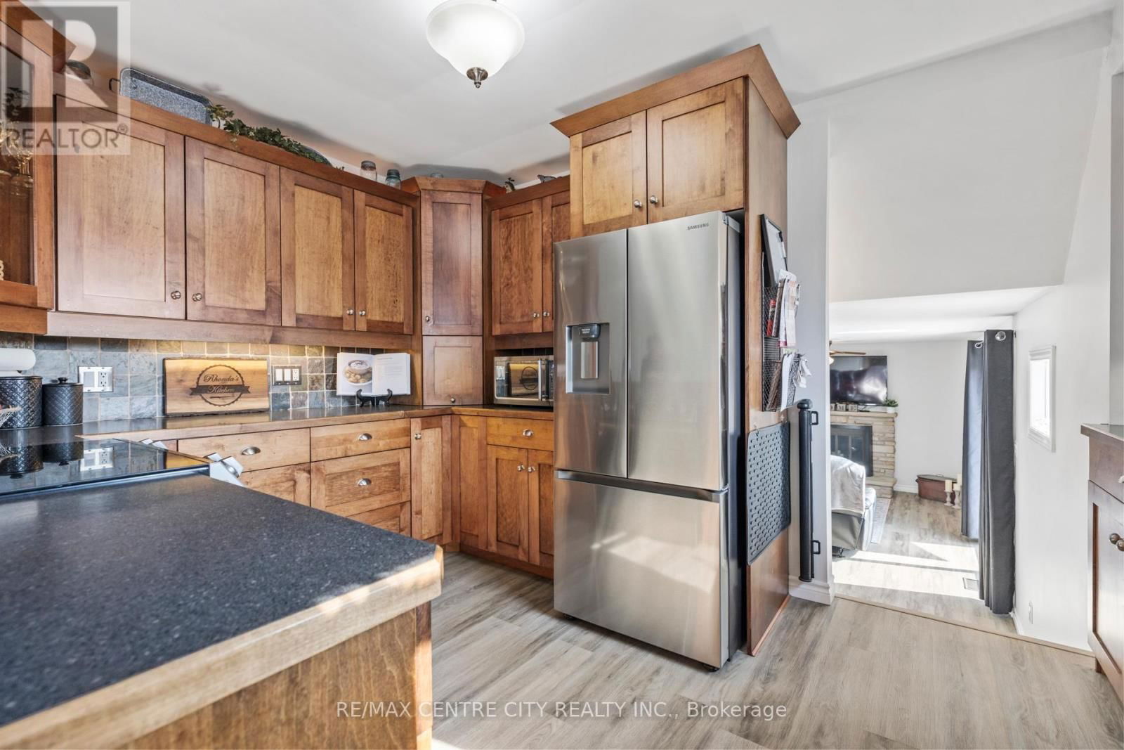 62 BUTLER DRIVE Image 8
