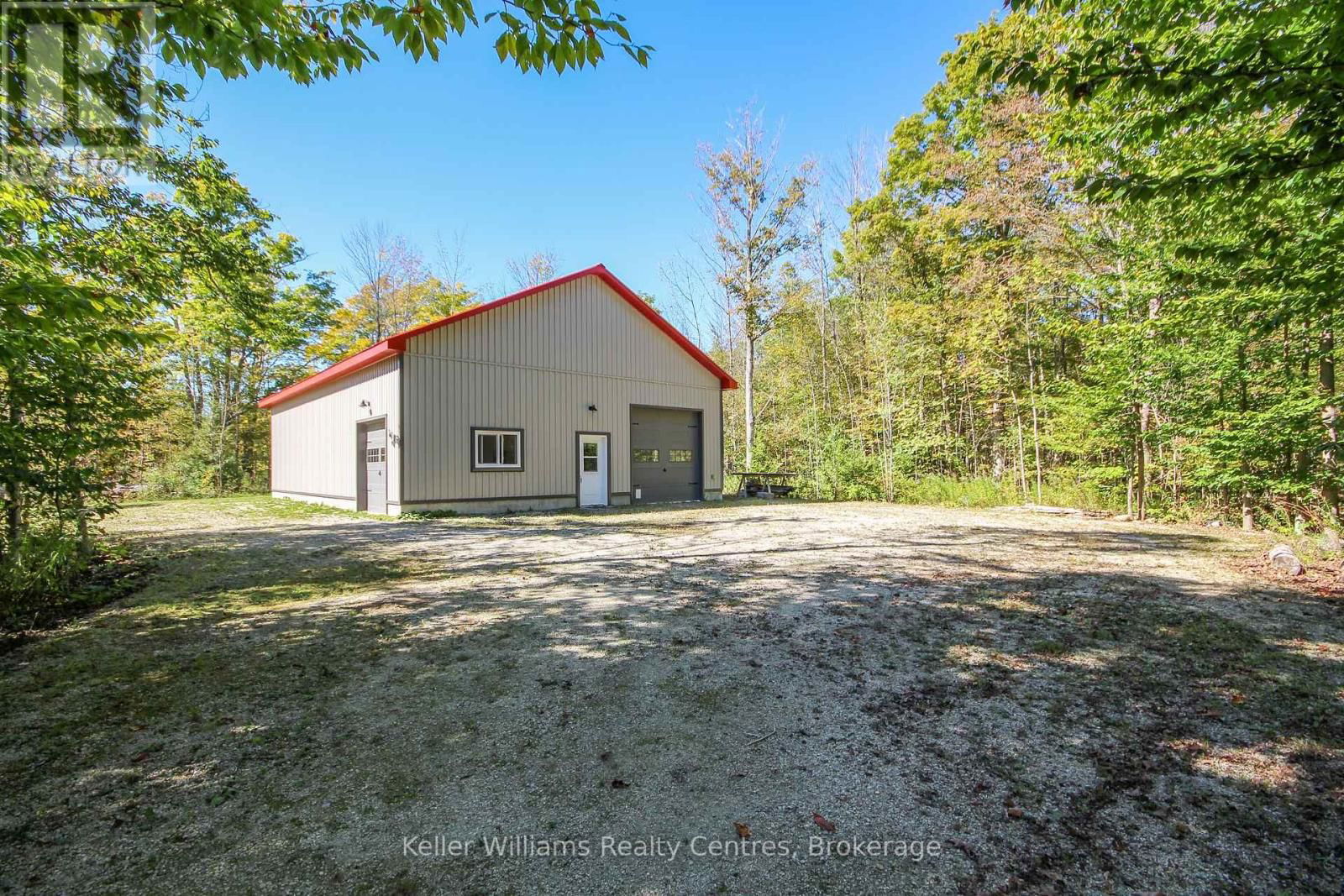 1019 BRUCE ROAD 9 Image 38