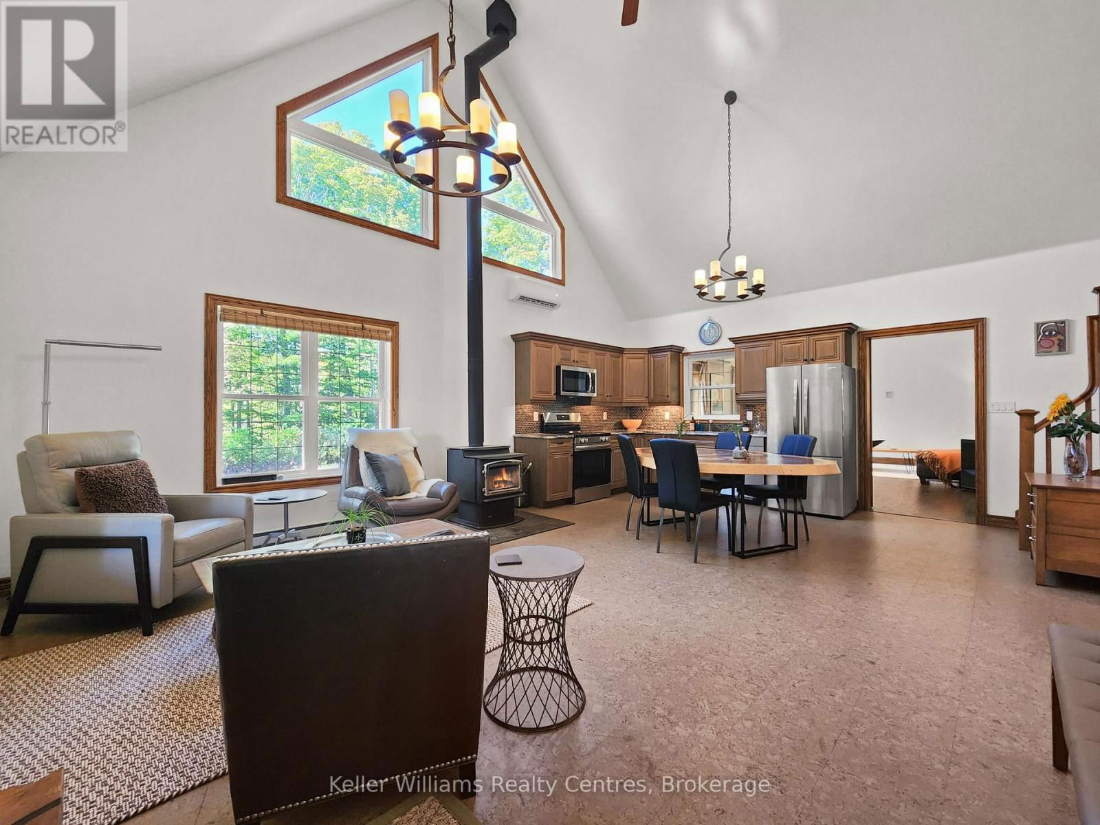 1019 BRUCE ROAD 9 Image 9