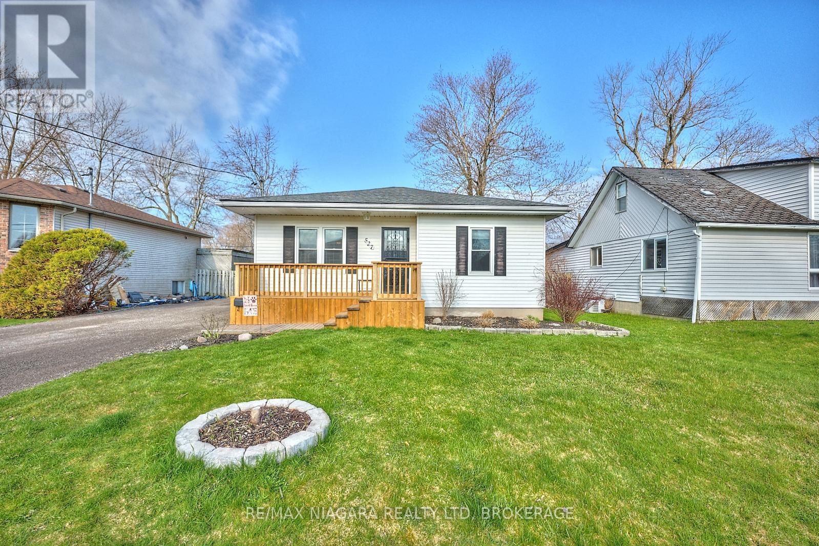 527 FERNDALE AVENUE Image 1