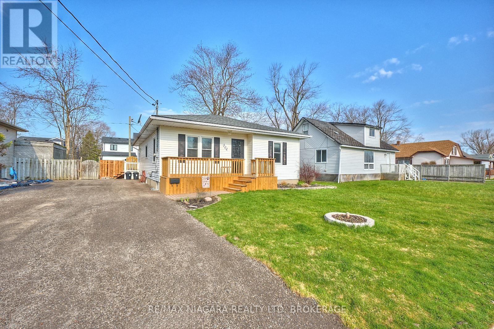 527 FERNDALE AVENUE Image 27