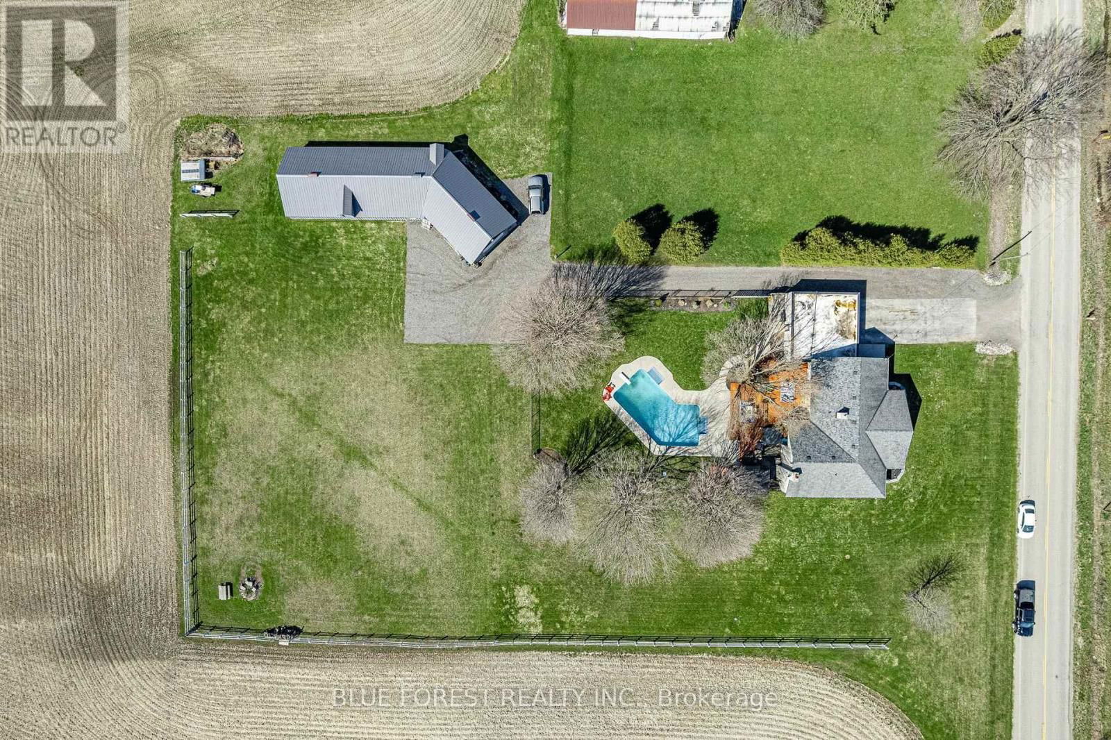 1645 GLADSTONE DRIVE Image 1