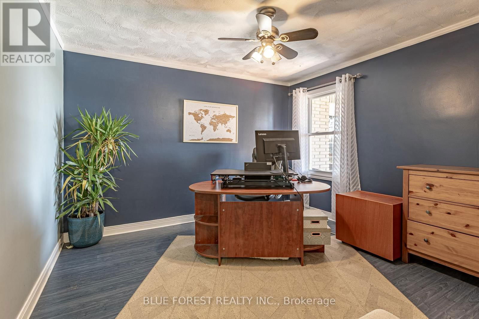 1645 GLADSTONE DRIVE Image 18