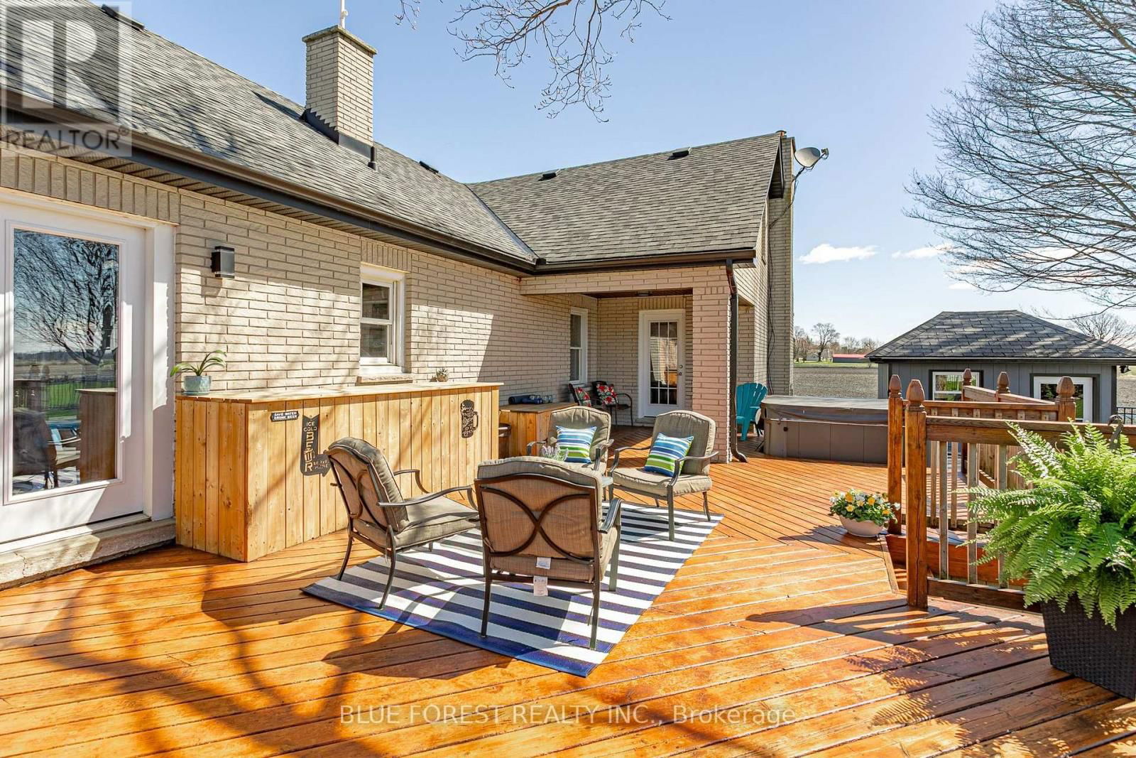 1645 GLADSTONE DRIVE Image 34