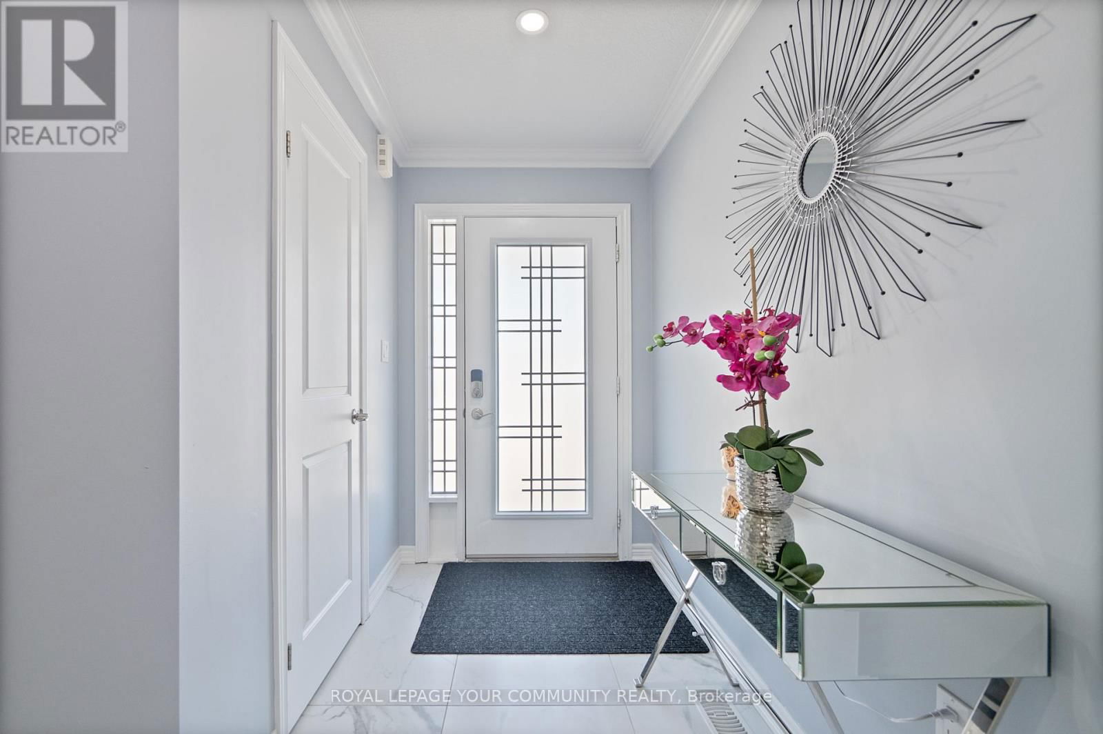 19 BETHUNE AVENUE Image 14