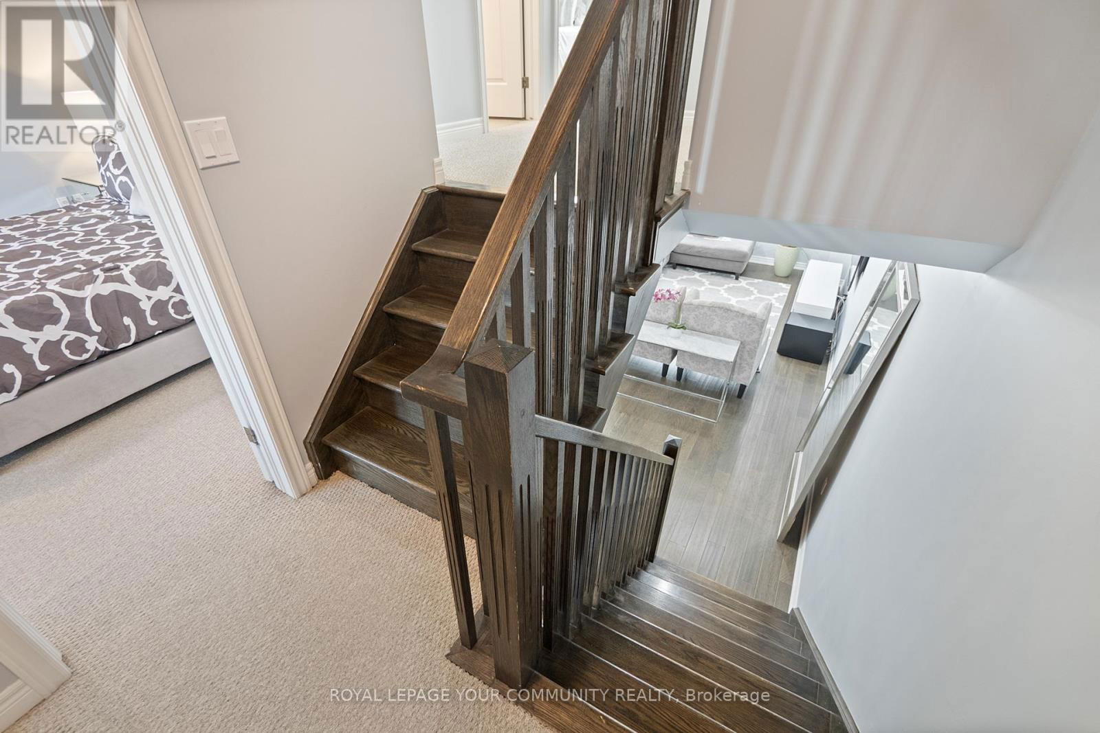 19 BETHUNE AVENUE Image 18