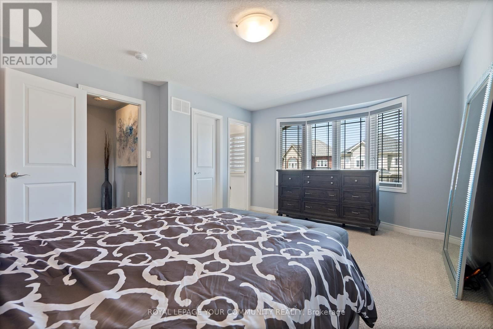 19 BETHUNE AVENUE Image 20