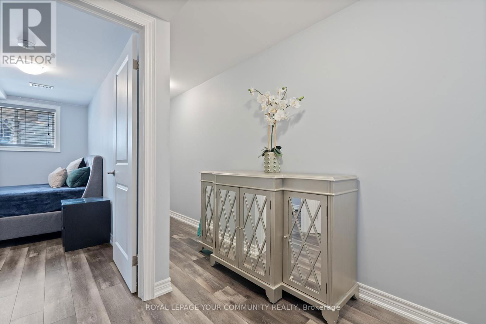 19 BETHUNE AVENUE Image 32