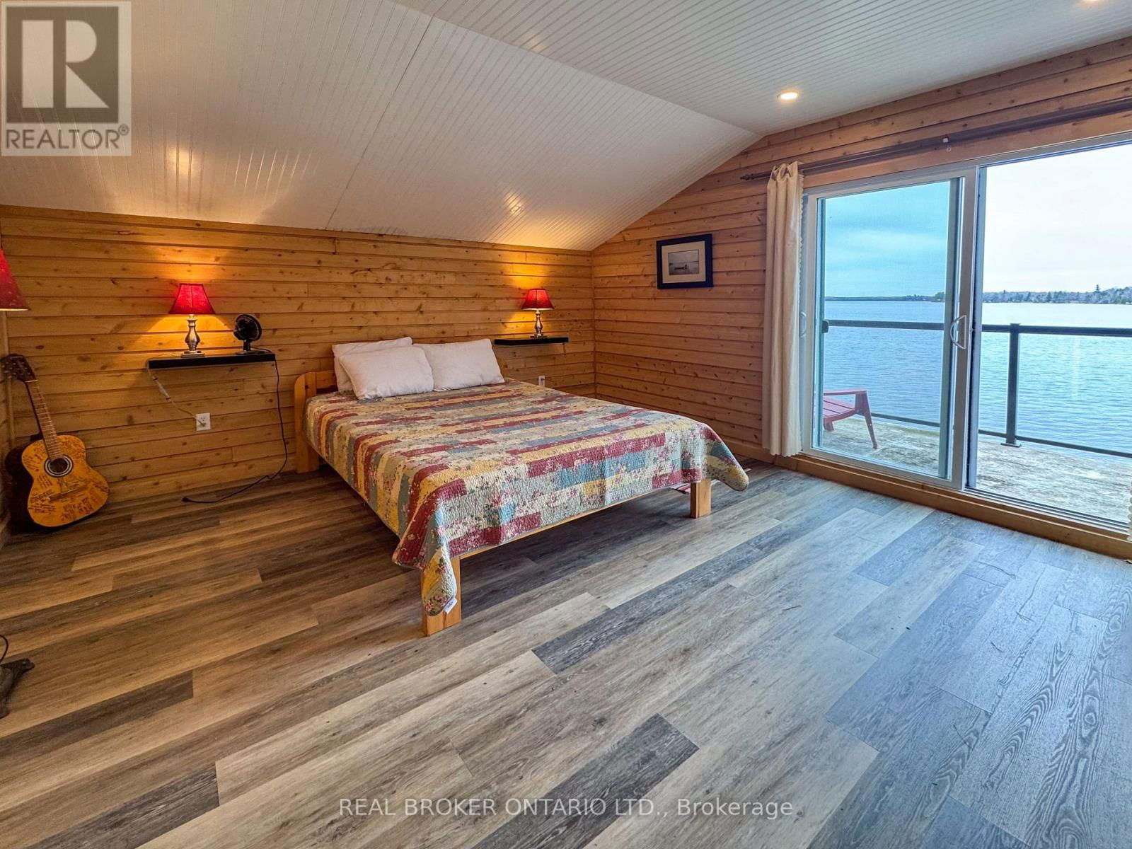101 FAIRCLOUGH ISLAND Image 11