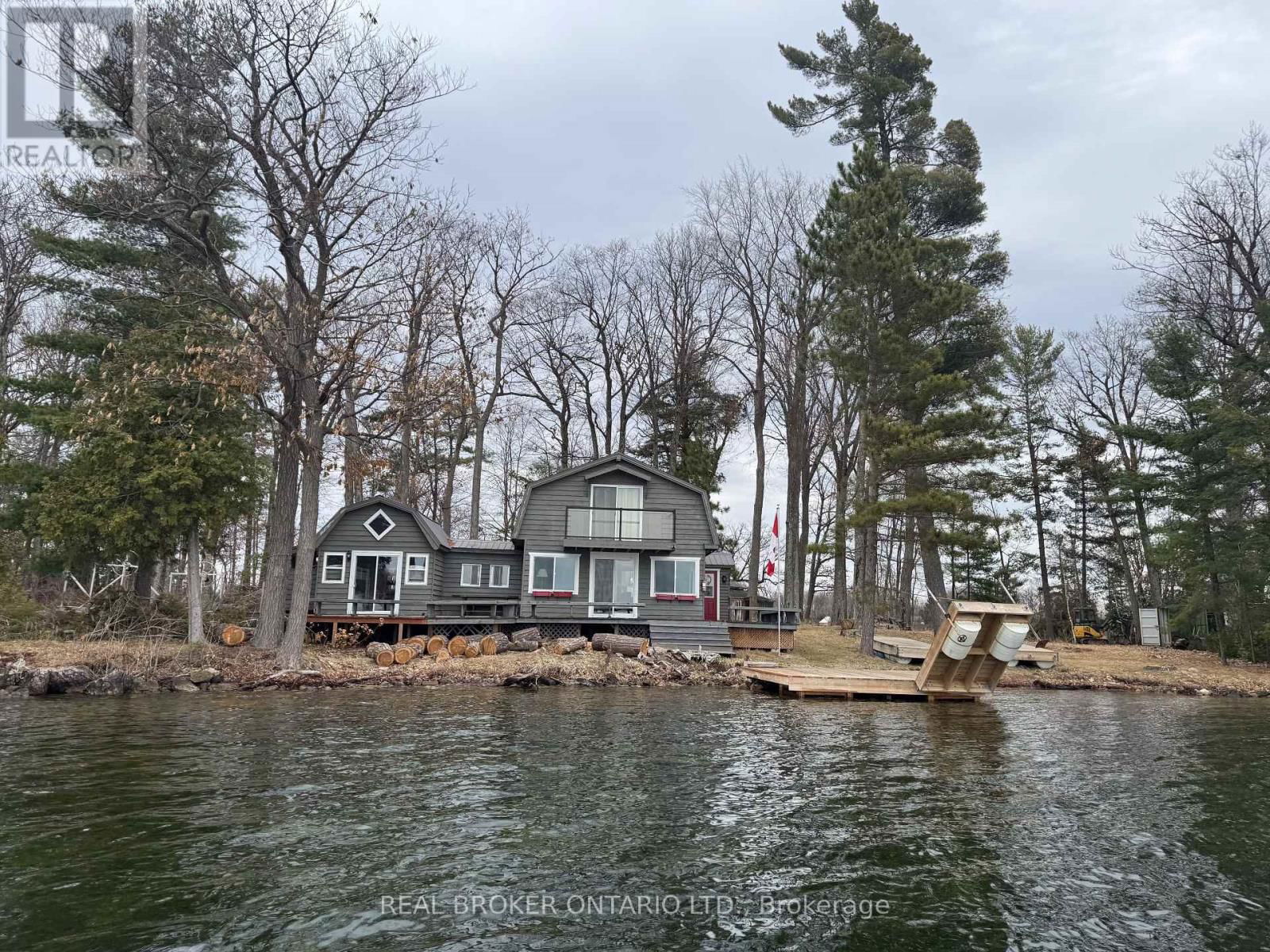 101 FAIRCLOUGH ISLAND Image 4