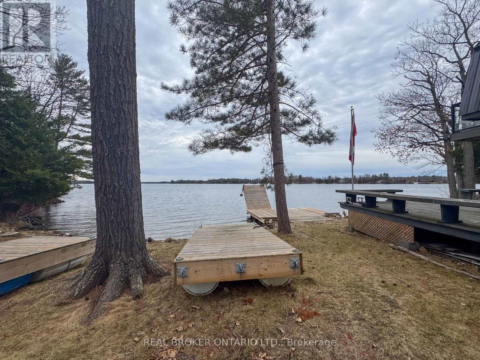 101 FAIRCLOUGH ISLAND Image 43