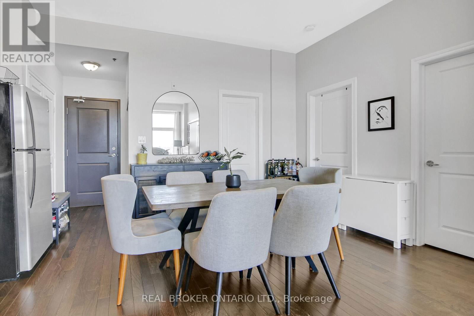508 - 429 KENT STREET Image 9