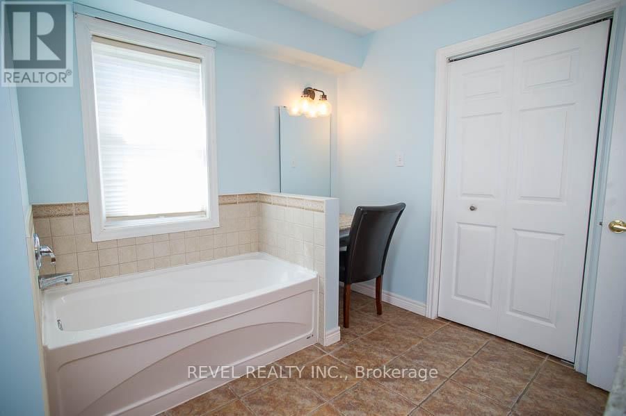 3 WEIR STREET Image 22