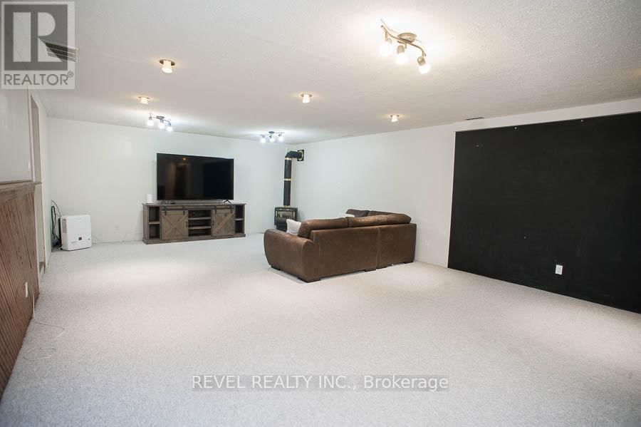 3 WEIR STREET Image 29