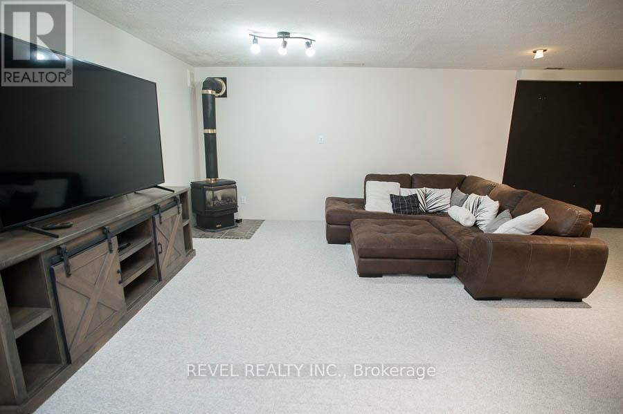 3 WEIR STREET Image 30