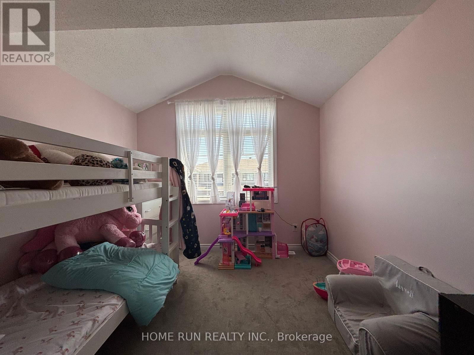49 BERMONDSEY WAY Image 14