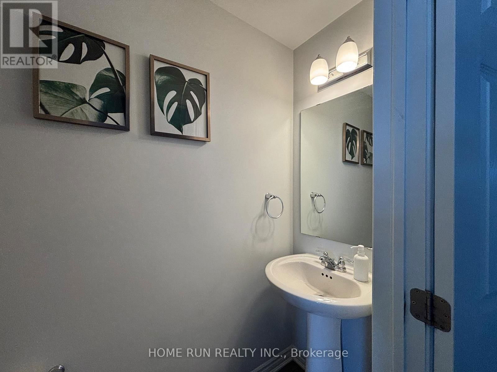 49 BERMONDSEY WAY Image 2