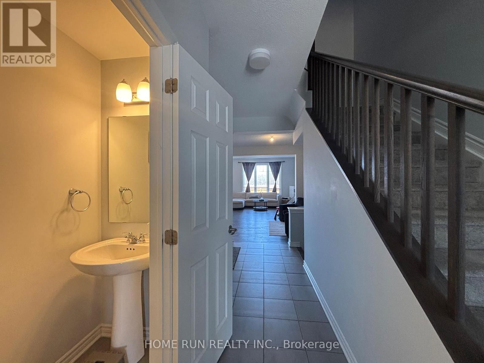 49 BERMONDSEY WAY Image 3