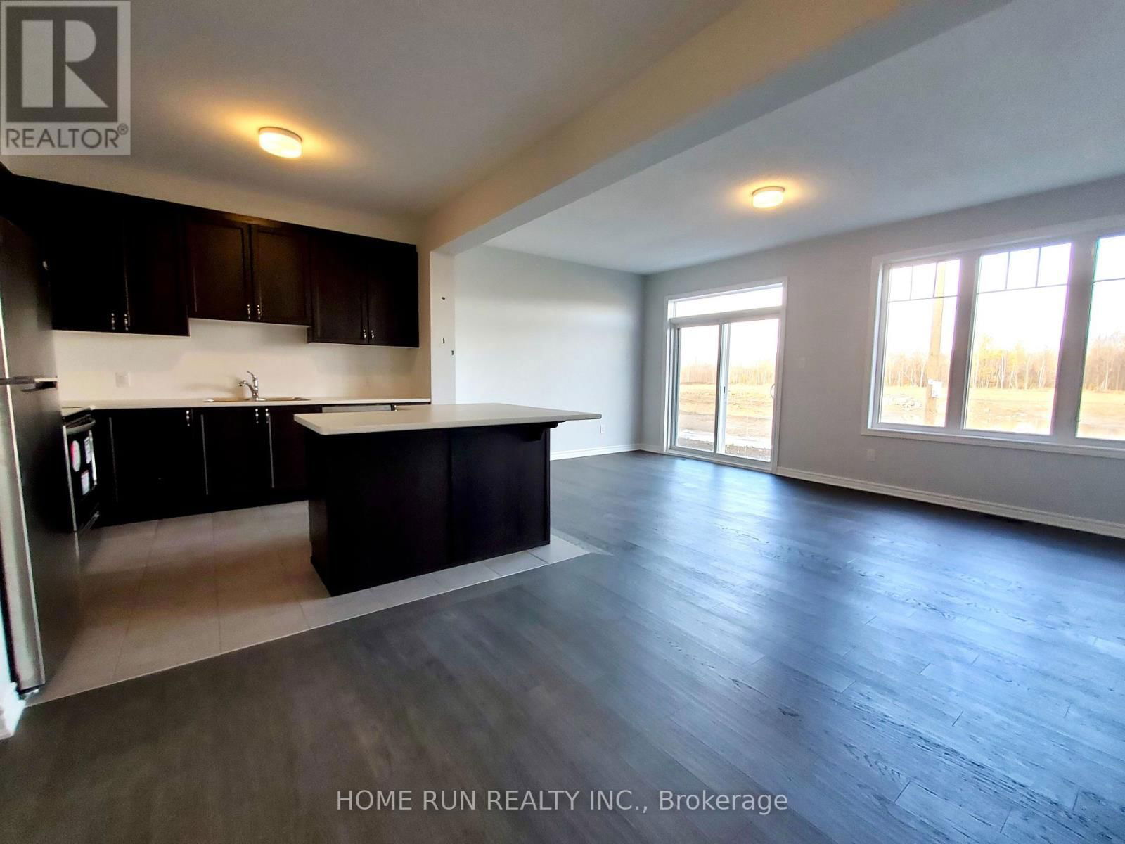 49 BERMONDSEY WAY Image 5