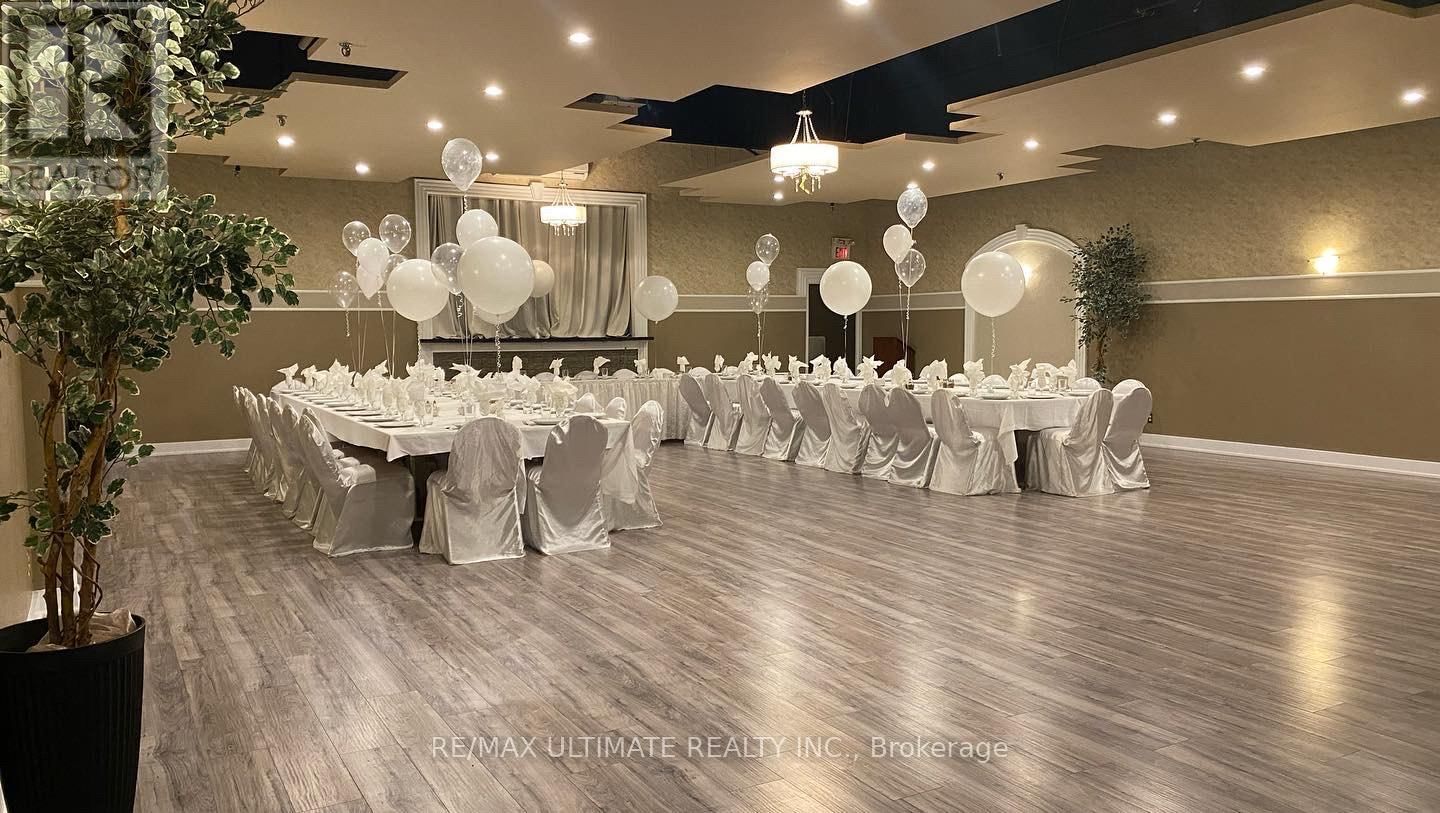 940 QUEENSTON ROAD Image 2