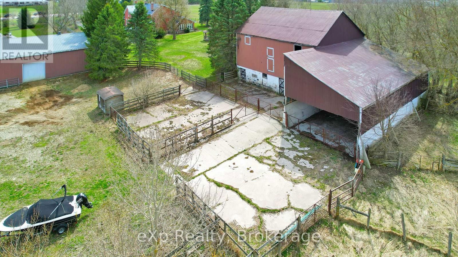 402191 GREY ROAD 4 Image 43