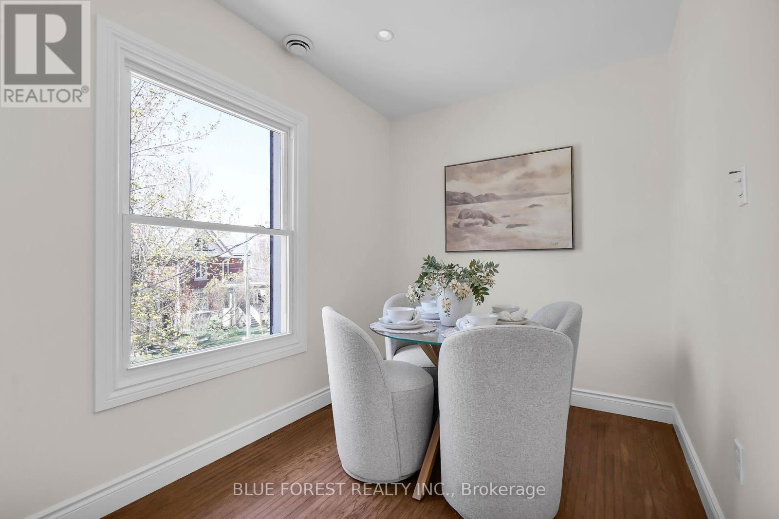 18 BELGRAVE AVENUE Image 7
