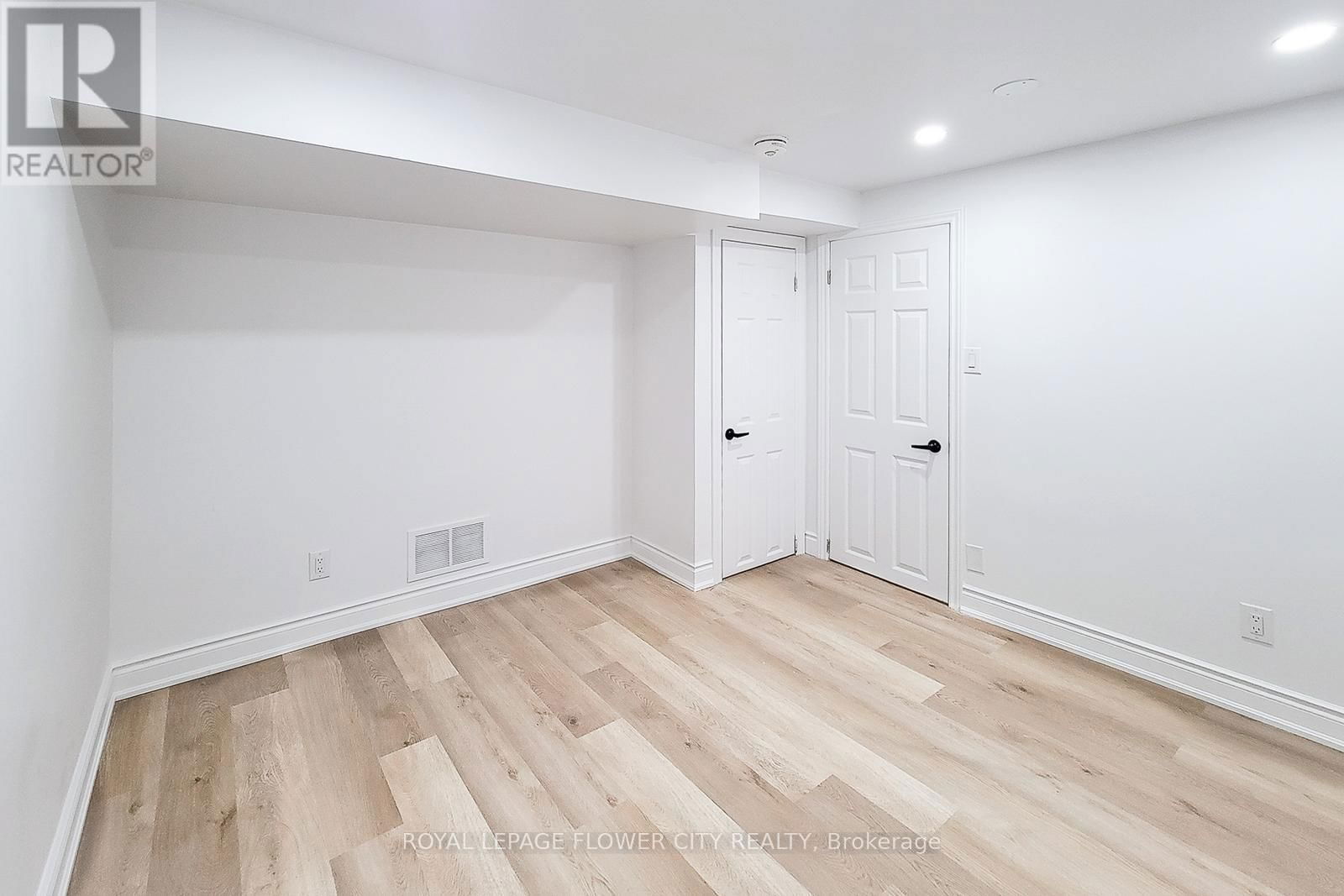 56 MOXLEY DRIVE Image 35