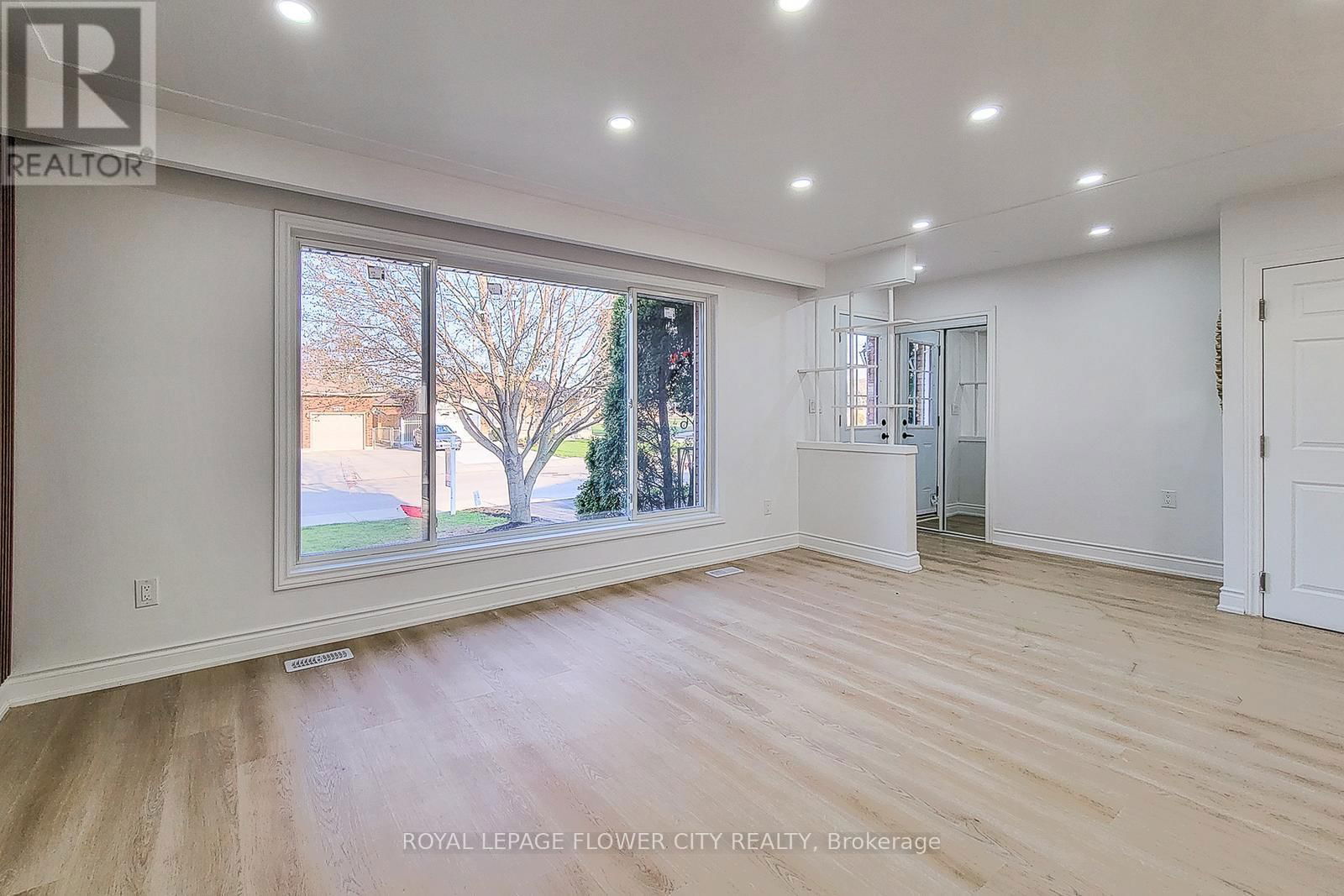56 MOXLEY DRIVE Image 7