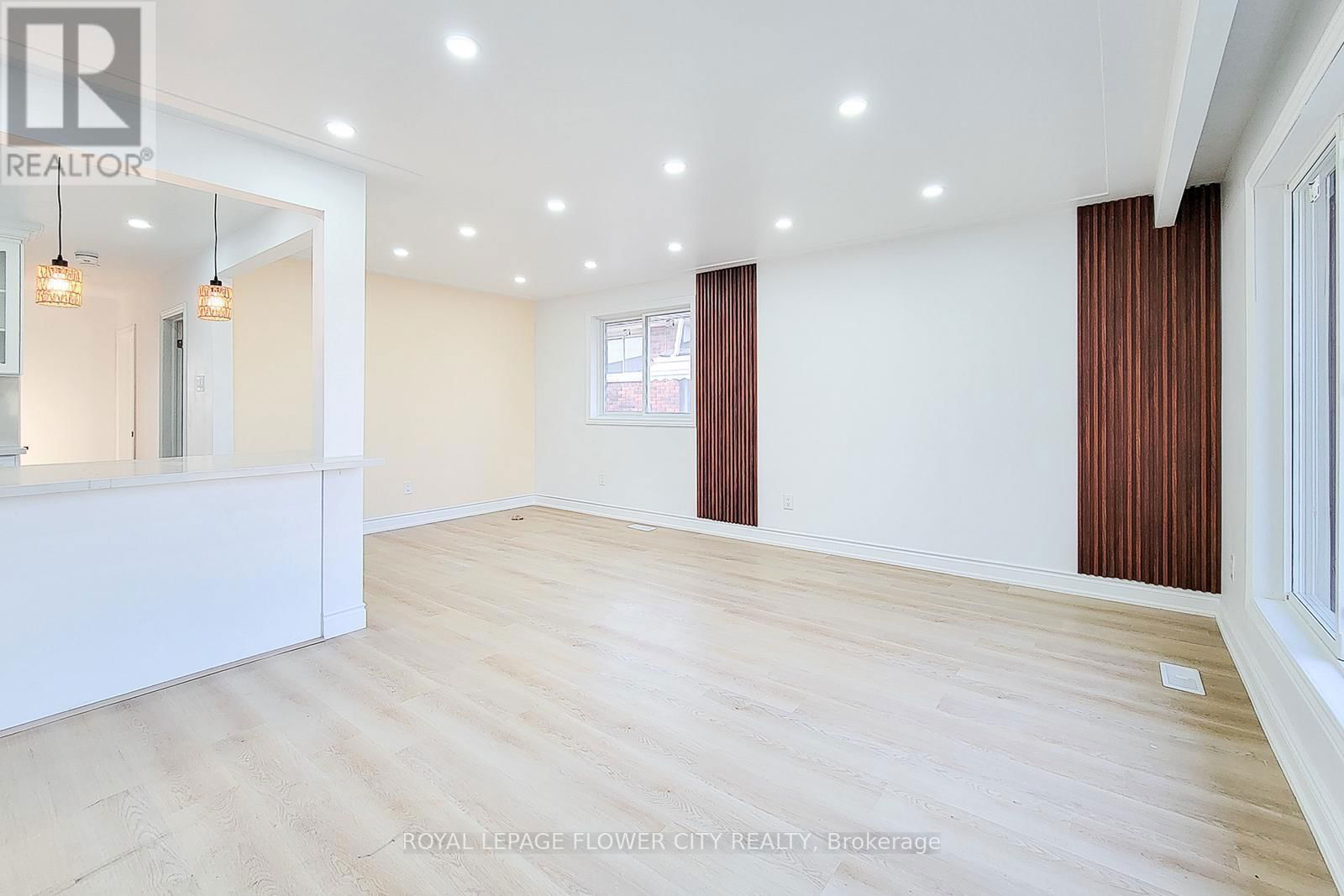 56 MOXLEY DRIVE Image 8