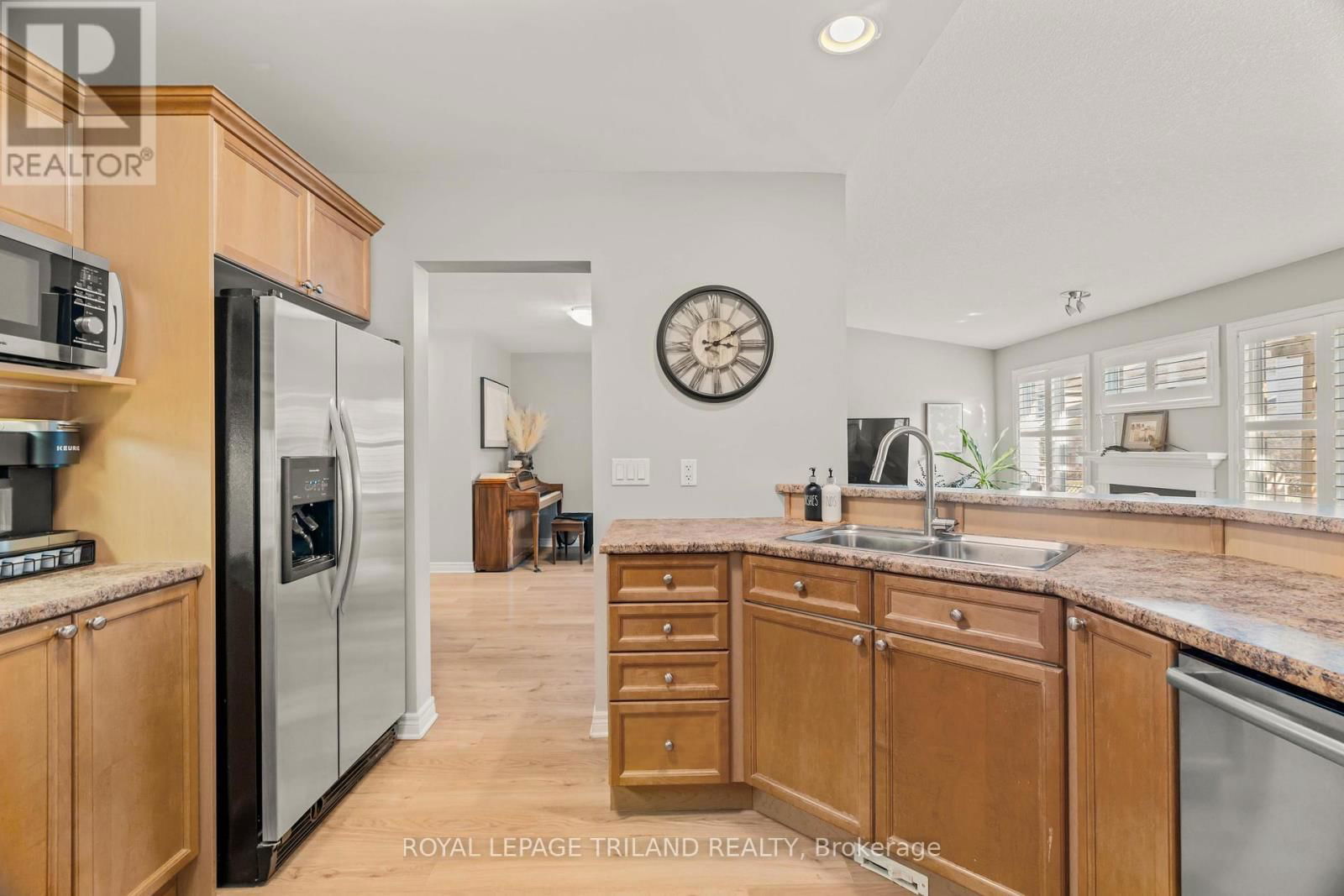 773 NORTH LEAKSDALE CIRCLE Image 12