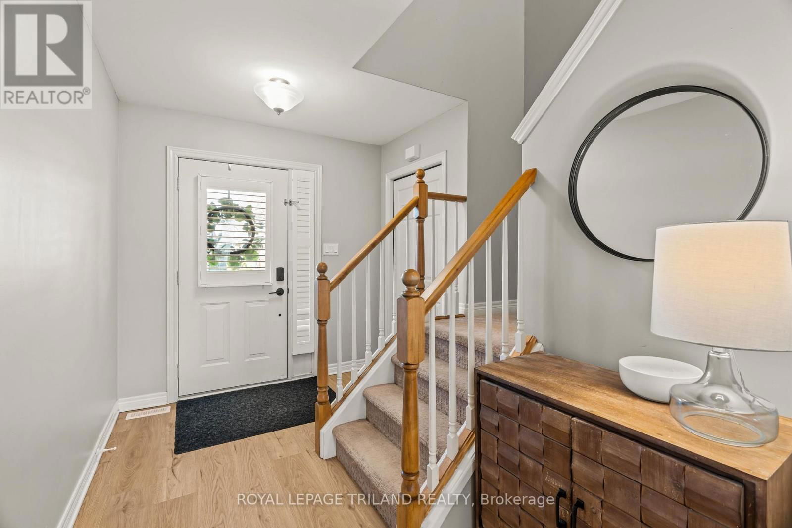773 NORTH LEAKSDALE CIRCLE Image 3