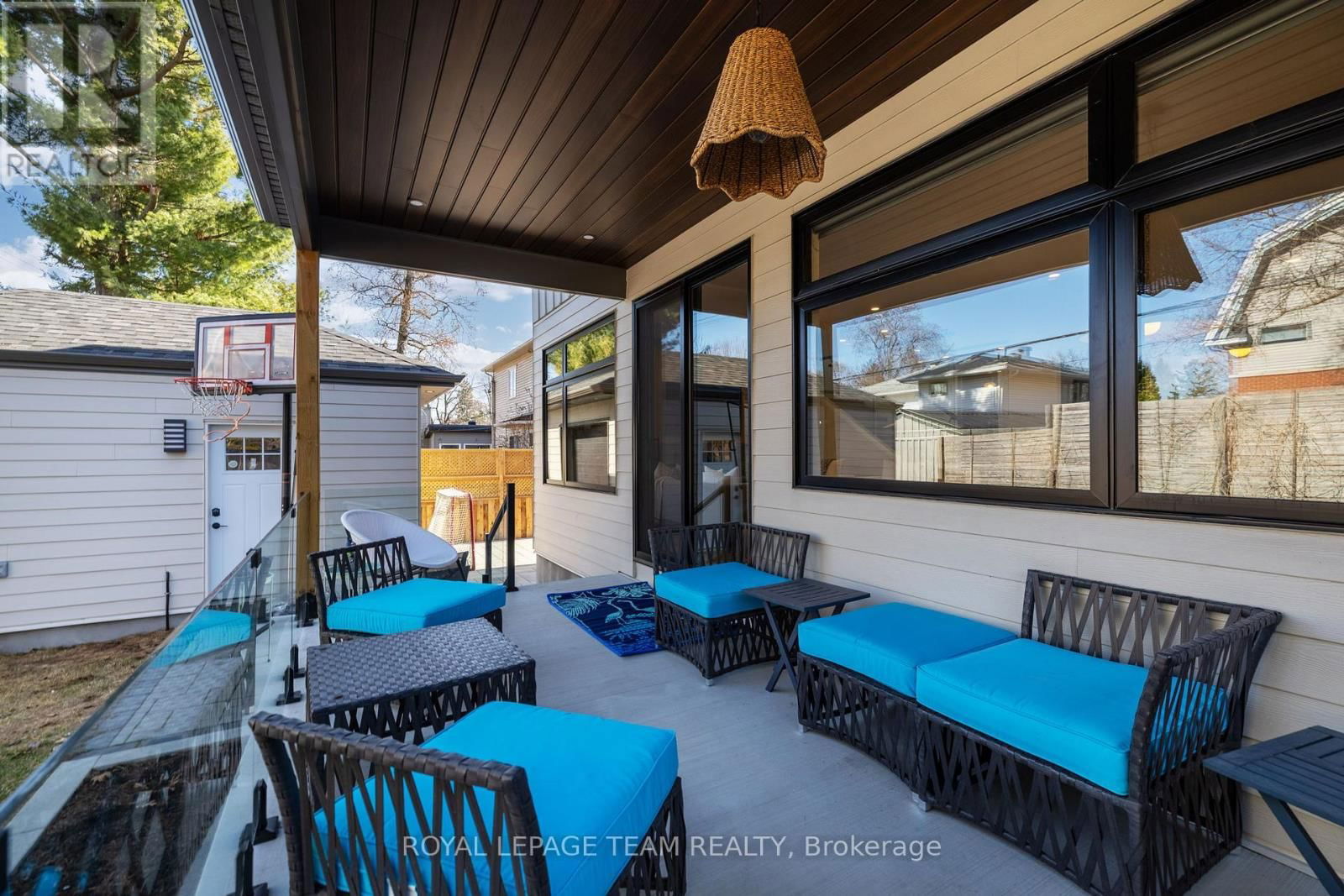 621 GAINSBOROUGH AVENUE Image 39