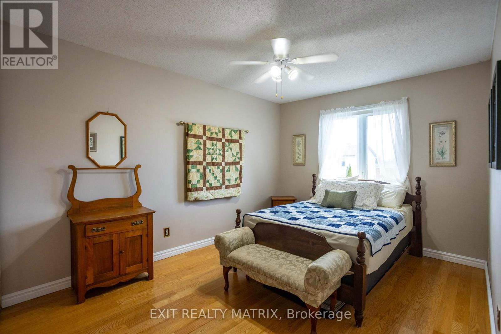124 MENARD STREET Image 28