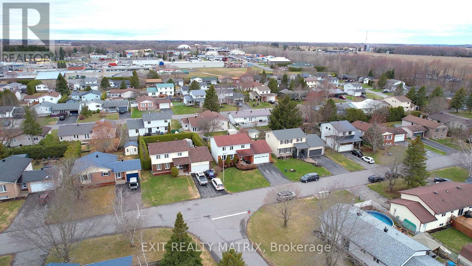 124 MENARD STREET Image 44