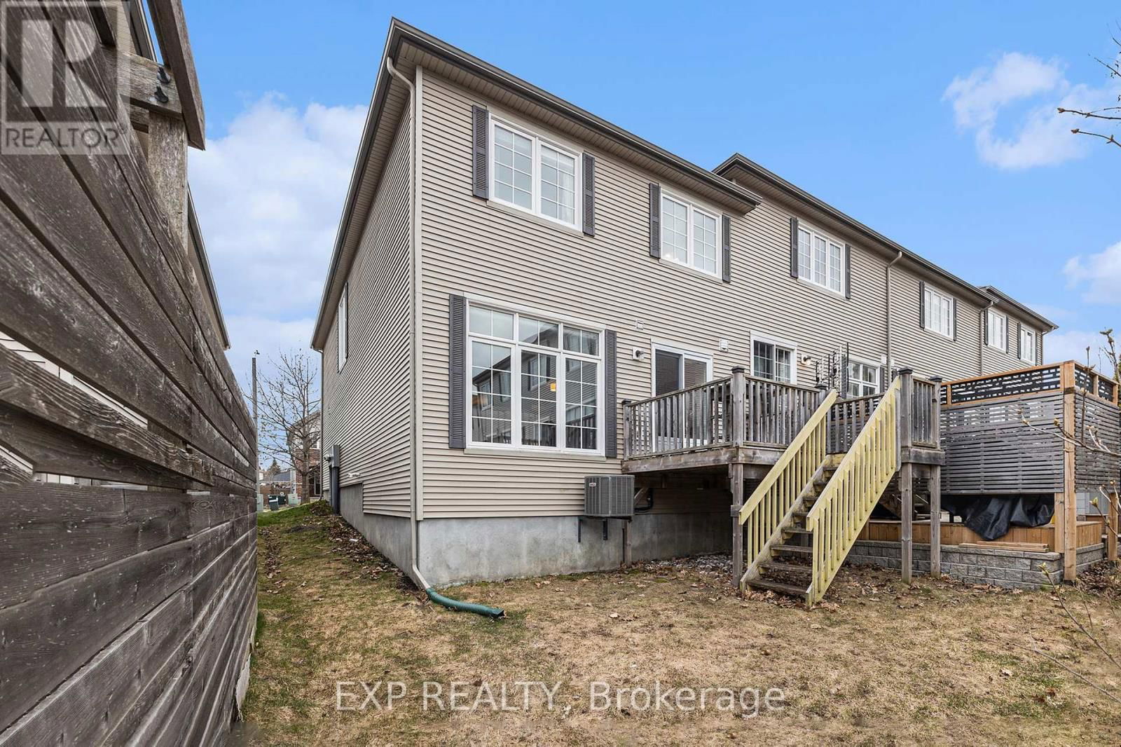407 HEATHROW PRIVATE Image 24