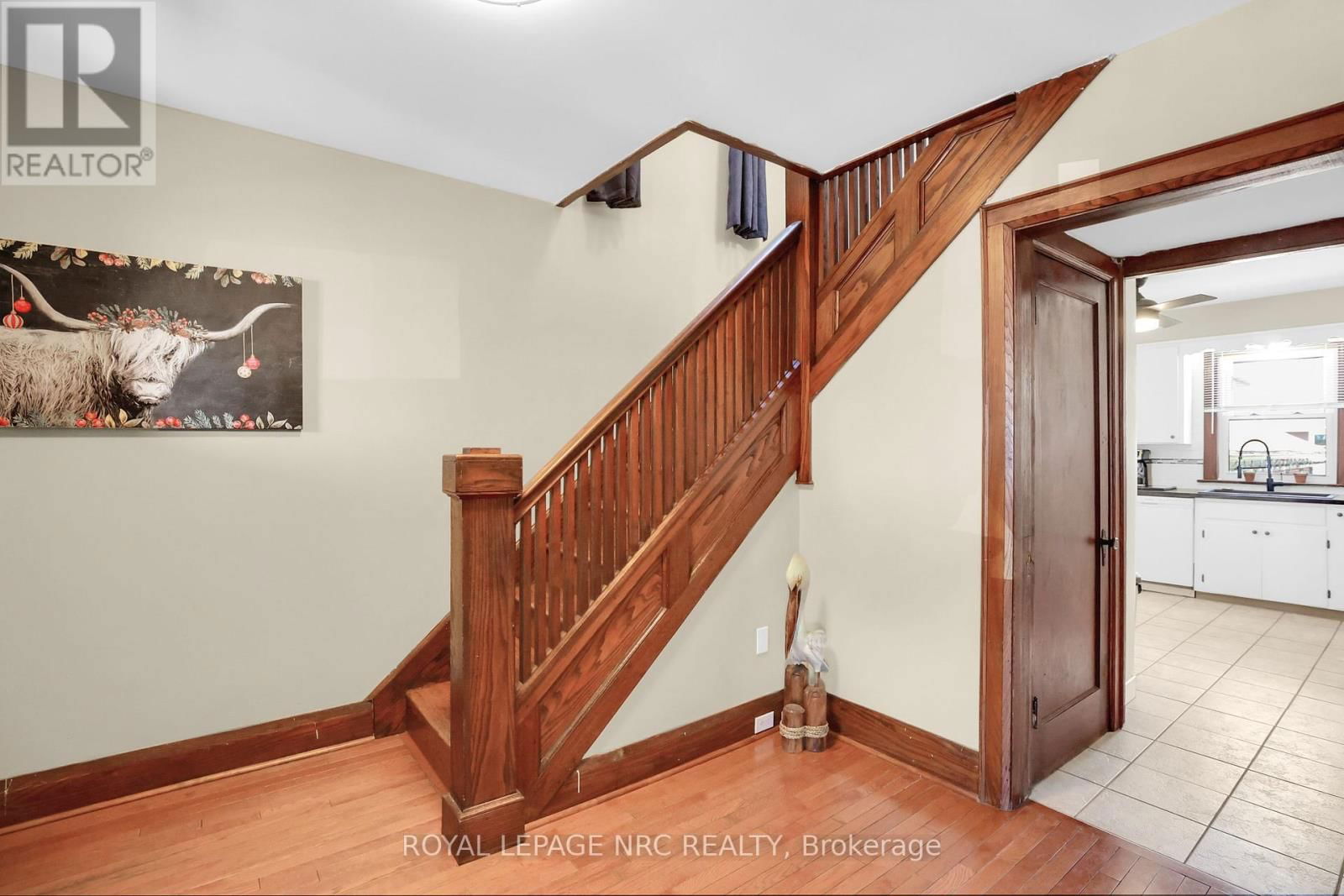 14 HURON STREET Image 14