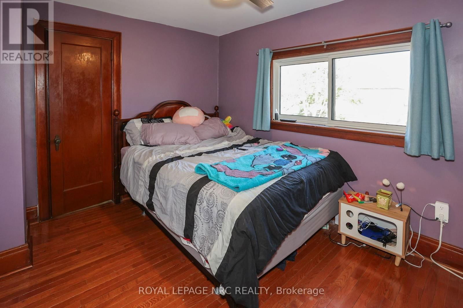 14 HURON STREET Image 20