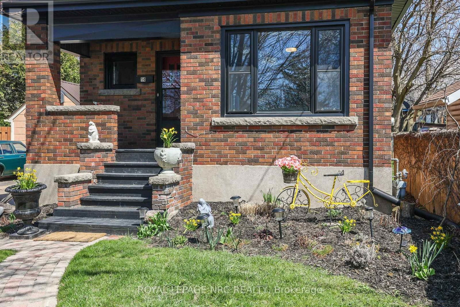 14 HURON STREET Image 3