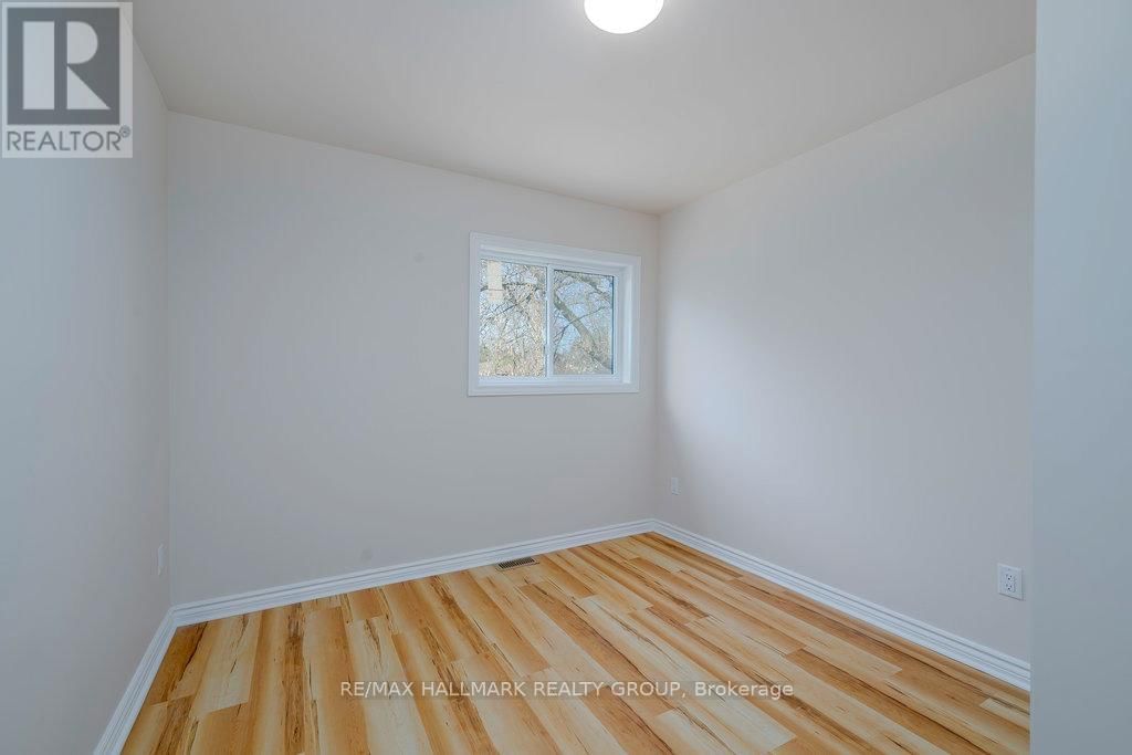 50 CARSS STREET Image 12