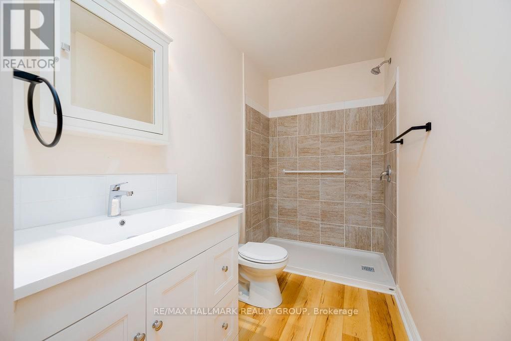 50 CARSS STREET Image 13