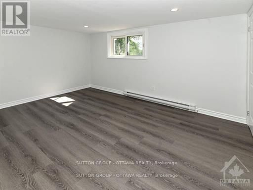 3854 PRINCE OF WALES DRIVE Image 18
